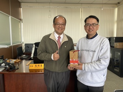 Link to 115年2月4日張陳基院長與通過客語能力「高級」認證及獲得教育部本土語言傑出貢獻獎-徐煥昇老師共同討論推廣客語相關事宜。